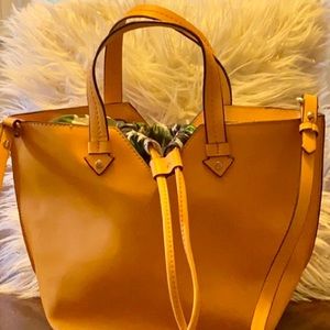 💥 CLEARENCE 💥 Zara crossbody